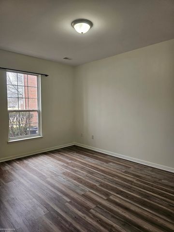 51789 Adler Park Drive 63, New Baltimore, MI 48051