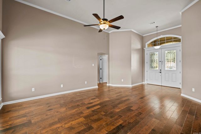 6701 Waterview Pl, Sherwood, AR 72120