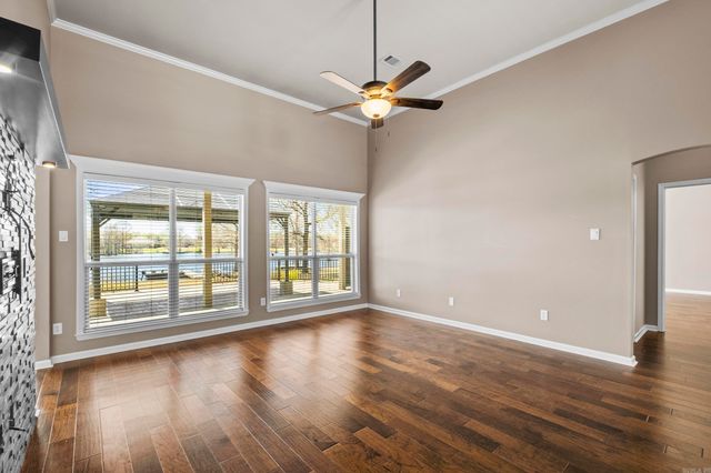 6701 Waterview Pl, Sherwood, AR 72120