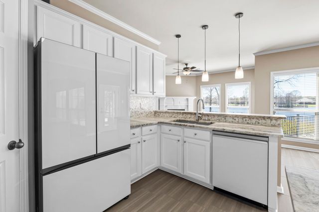 6701 Waterview Pl, Sherwood, AR 72120