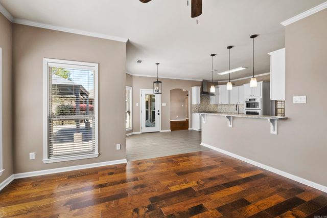 6701 Waterview Pl, Sherwood, AR 72120