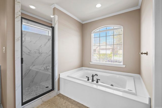 6701 Waterview Pl, Sherwood, AR 72120