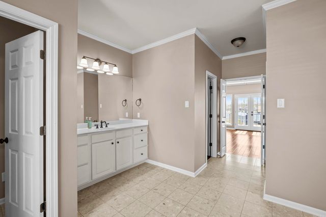 6701 Waterview Pl, Sherwood, AR 72120