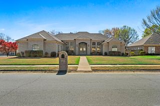 6701 Waterview Pl, Sherwood, AR 72120