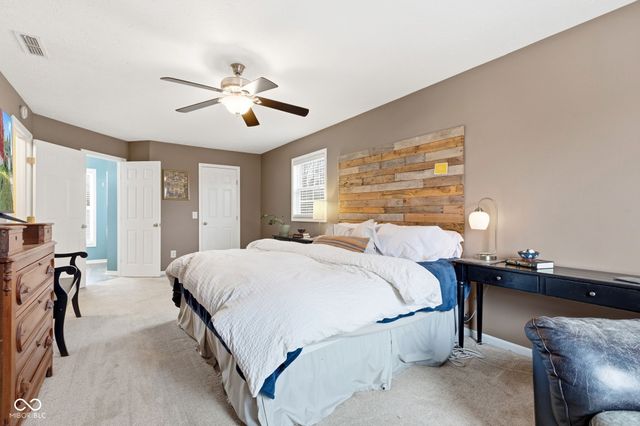 9423 Grandview Court, Noblesville, IN 46060