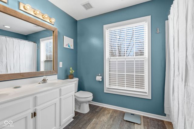 9423 Grandview Court, Noblesville, IN 46060