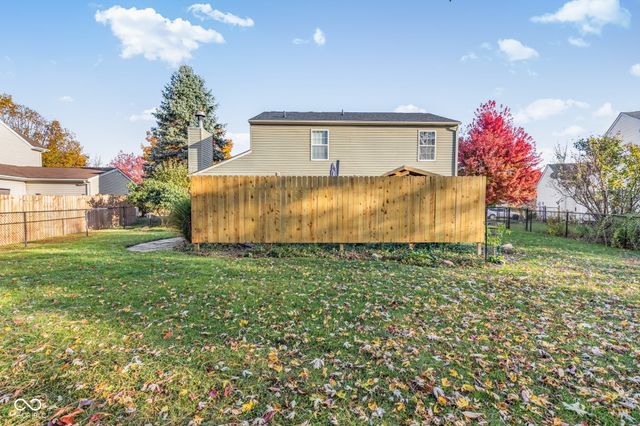 9423 Grandview Court, Noblesville, IN 46060
