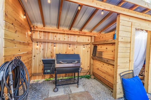 9423 Grandview Court, Noblesville, IN 46060