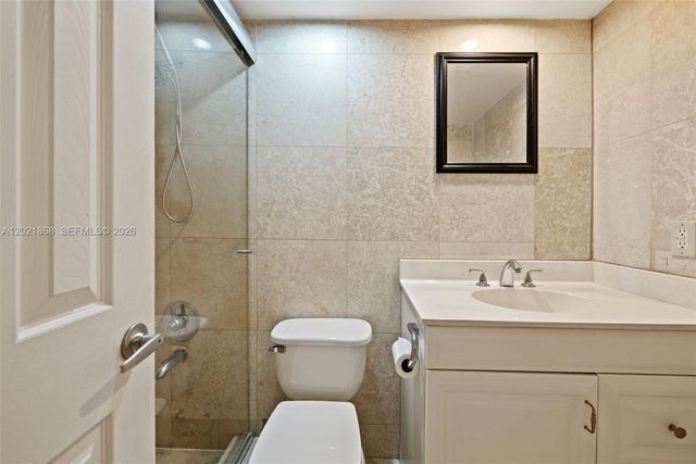 3001 S Ocean Dr 119, Hollywood, FL 33019