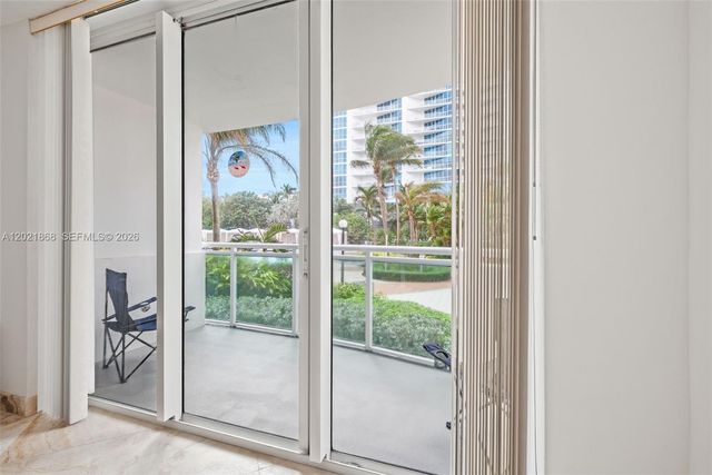 3001 S Ocean Dr 119, Hollywood, FL 33019
