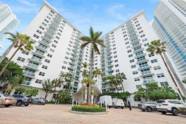3001 S Ocean Dr 119, Hollywood, FL 33019