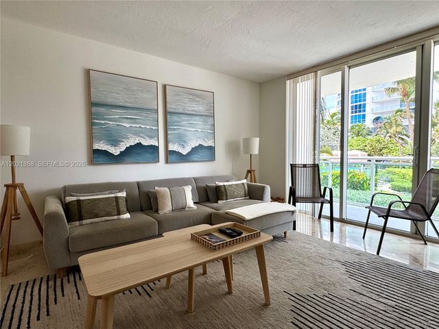 3001 S Ocean Dr 119, Hollywood, FL 33019
