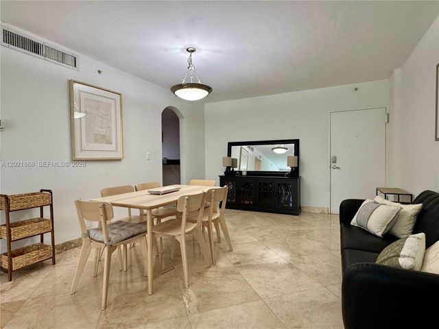3001 S Ocean Dr 119, Hollywood, FL 33019