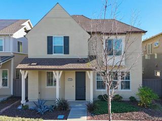 1952 Cannery Loop, Davis, CA 95616