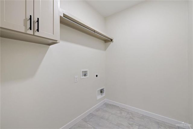 1808 Trophy Drive, Edinburg, TX 78542