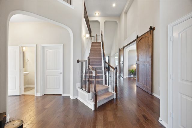 216 Equestrian Road, Hickory Creek, TX 75065