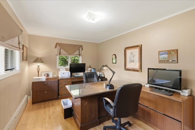 520 W Merri Oaks Road, Barrington Hills, IL 60010