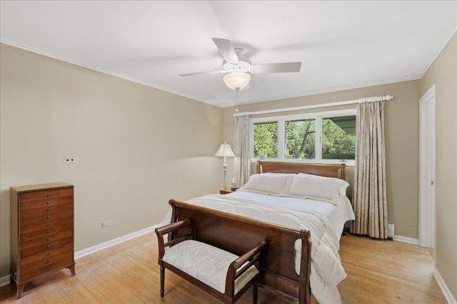 520 W Merri Oaks Road, Barrington Hills, IL 60010