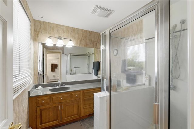 520 W Merri Oaks Road, Barrington Hills, IL 60010