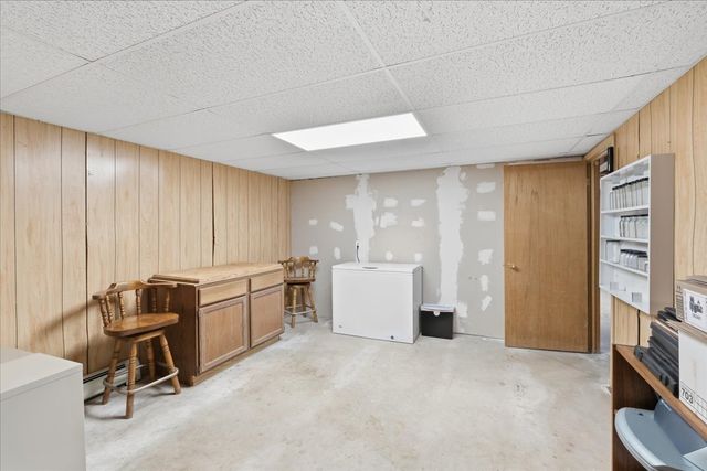 520 W Merri Oaks Road, Barrington Hills, IL 60010