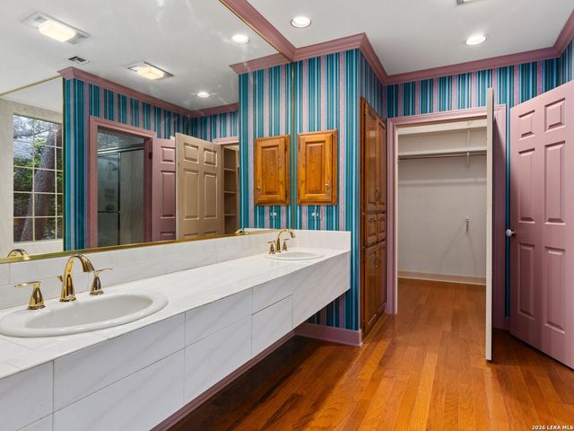 6 Inwood Manor, San Antonio, TX 78248