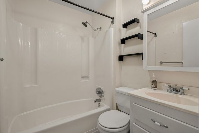 903 W Tyler Street, Dalton, GA 30720