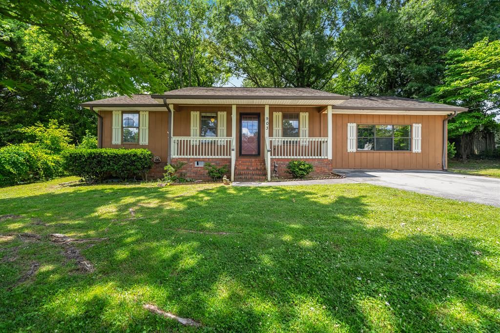 903 W Tyler Street, Dalton, GA 30720