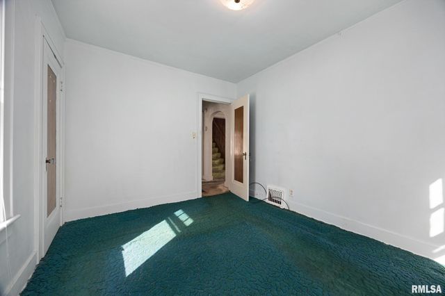 710 W GIFT Avenue, Peoria, IL 61604