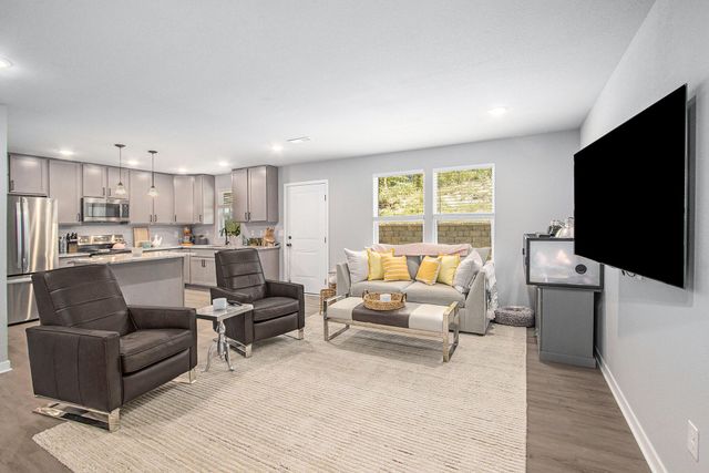 17561 Beechwood Lane Lane 6, Spring Lake, MI 49456