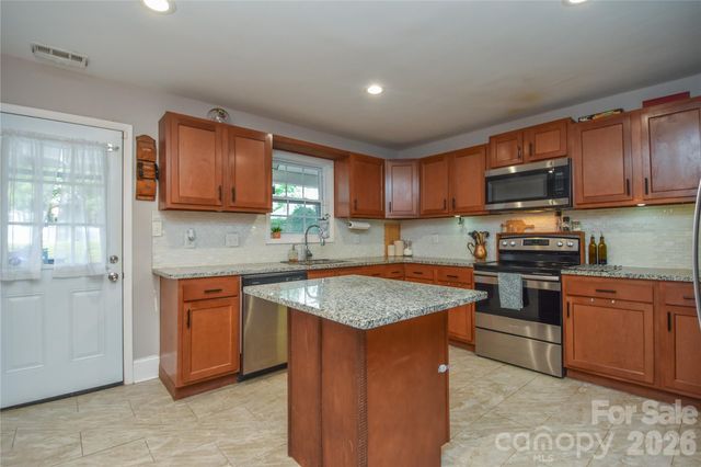 704 Lancaster Avenue, Monroe, NC 28112
