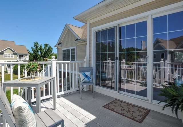 309 Hampton Way 309, Abington, MA 02351