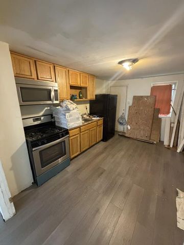 3939 WYALUSING AVE, Philadelphia, PA 19104
