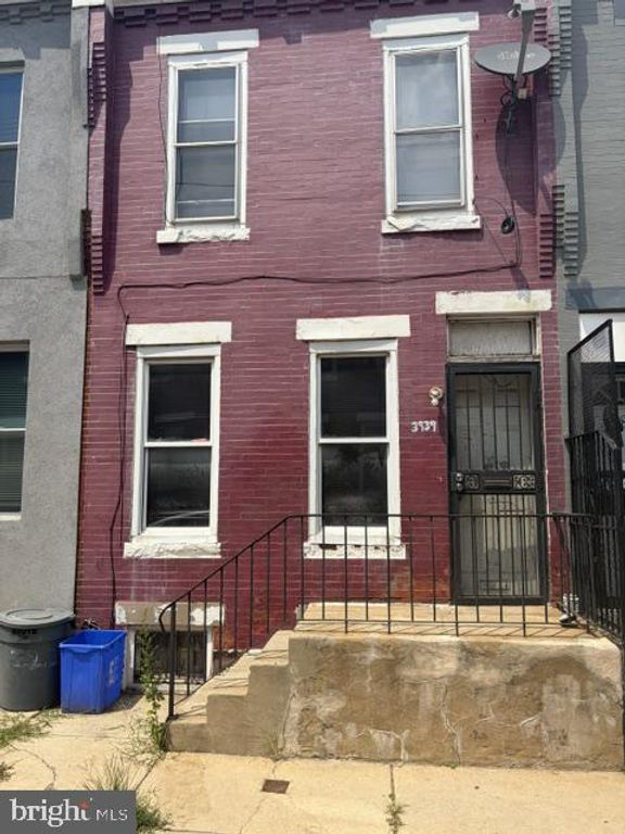 3939 WYALUSING AVE, Philadelphia, PA 19104