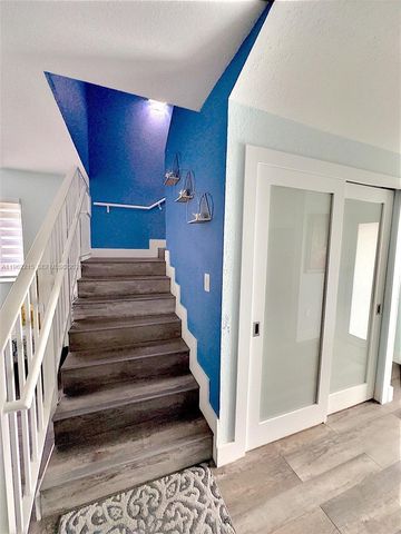 6761 NW 182nd St 103, Hialeah, FL 33015