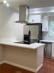 89 Lakepines, Irvine, CA 92620