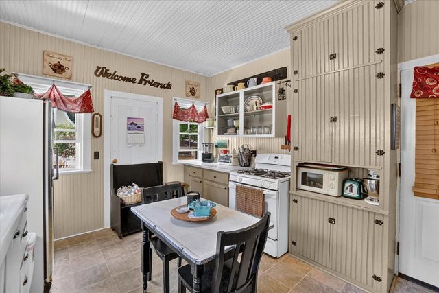 608 E High Street, Milton, WI 53563