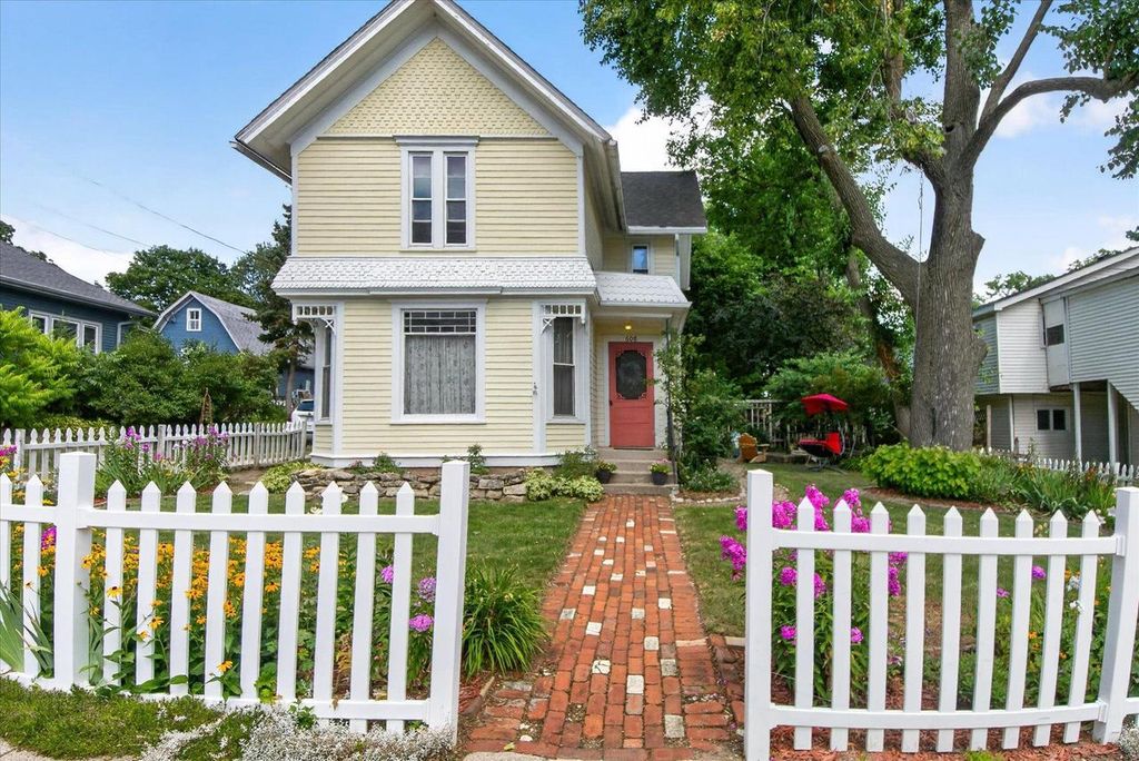 608 E High Street, Milton, WI 53563