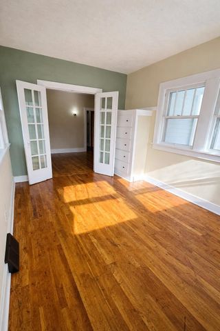 800 W South St, Salina, KS 67401