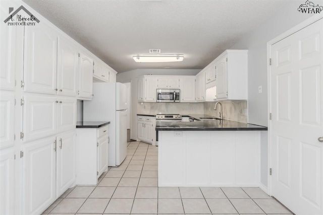6004 NATCHEZ TRACE, Wichita Falls, TX 76310