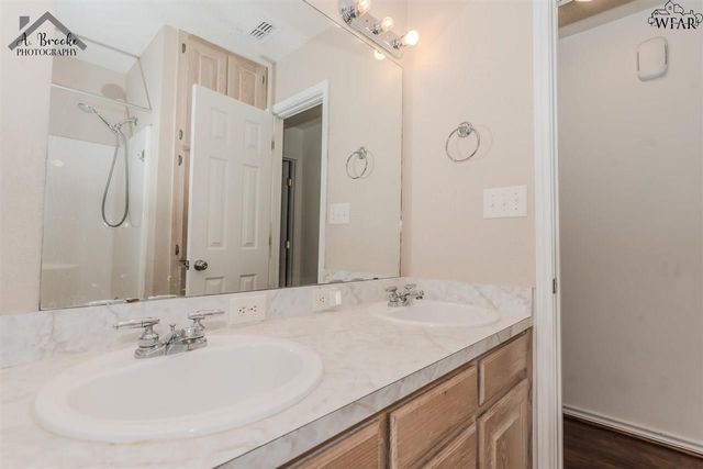 6004 NATCHEZ TRACE, Wichita Falls, TX 76310