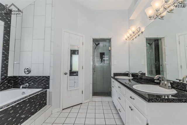 6004 NATCHEZ TRACE, Wichita Falls, TX 76310