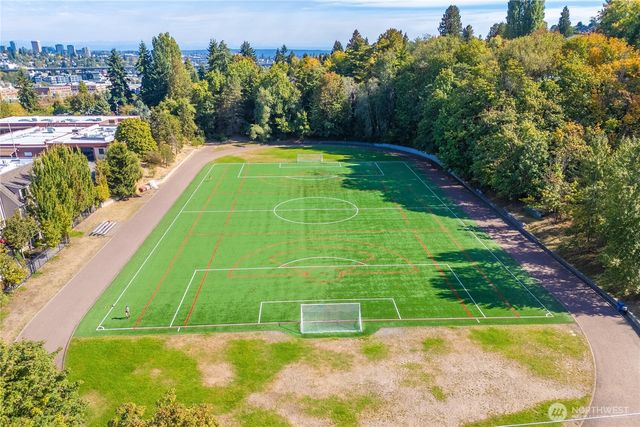 2833 3rd Avenue W, Seattle, WA 98119