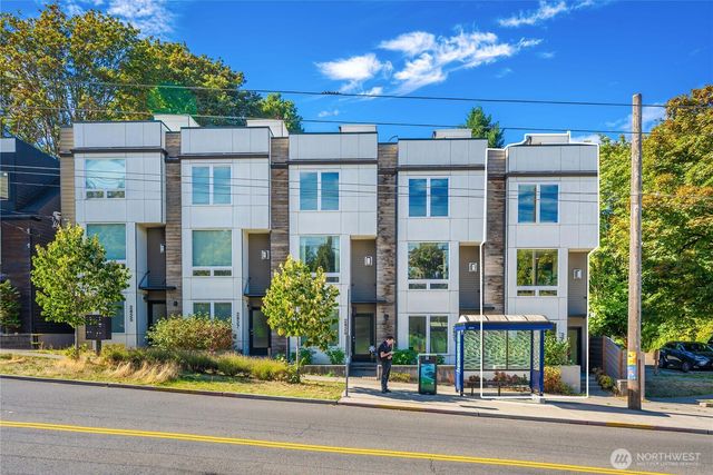 2833 3rd Avenue W, Seattle, WA 98119