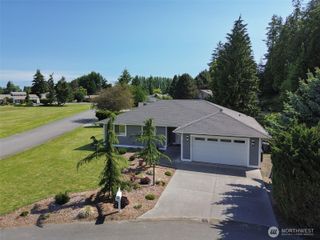 101 Eleventh Court, Sequim, WA 98382