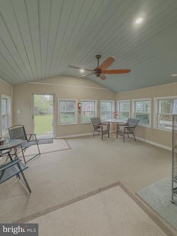 107 APPLETREE DR NE, Leesburg, VA 20176