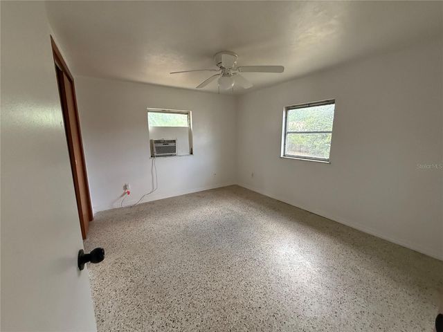 6035 10TH STREET, Zephyrhills, FL 33542