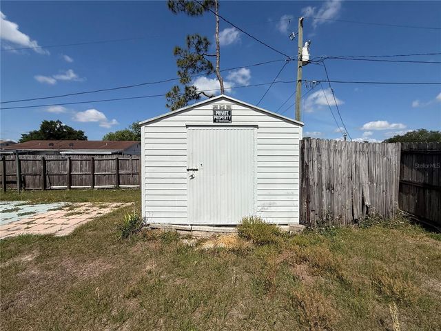 6035 10TH STREET, Zephyrhills, FL 33542