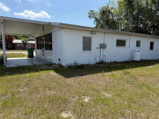 6035 10TH STREET, Zephyrhills, FL 33542