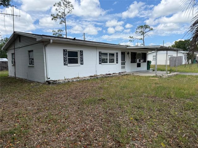 6035 10TH STREET, Zephyrhills, FL 33542