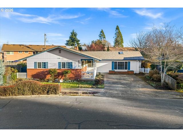 2813 MAYWOOD Dr, Forest Grove, OR 97116